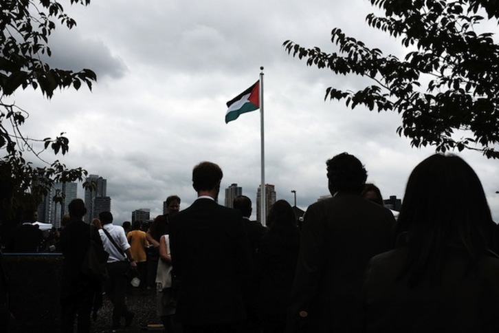 La bandera de Palestina ha sido izada por vez primera en la ONU. (Spencer PLATT / AFP)