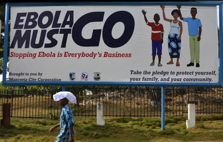 Campaña para la prevención del ébola en Liberia. (ZOOM DOSSO / AFP)