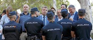 Madrid desata la guerra económica a la espera de la decisión del Govern