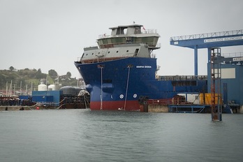 Un buque de aproximación a plataformas petrolíferas construido por Astilleros Balenciaga, en una imagen de archivo. (Gari GARAIALDE/ARGAZKI PRESS)