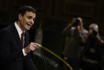 Pedro Sánchez, durante una reciente comparecencia parlamentaria. (Dani POZO / AFP)