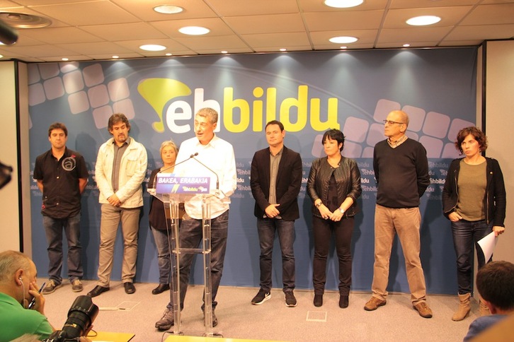 Representantes de EH Bildu y EH Bai han comparecido conjuntamente. (EH BILDU)