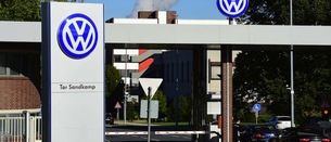 Los trabajadores de la planta de Volkswagen en Landaben preocupados con el futuro de la inversiones