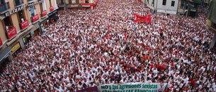 El juez decreta prisión para los cinco detenidos por la agresión sexual a una joven en sanfermines