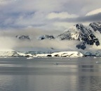 Quark: Antartikan urtzen den izotza