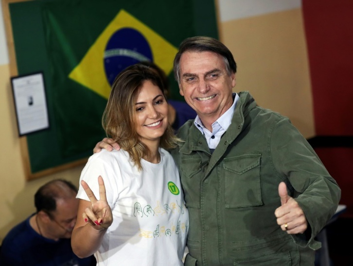 Bolsonaro, en la jornada electoral de ayer, 28 de octubre. (AFP)