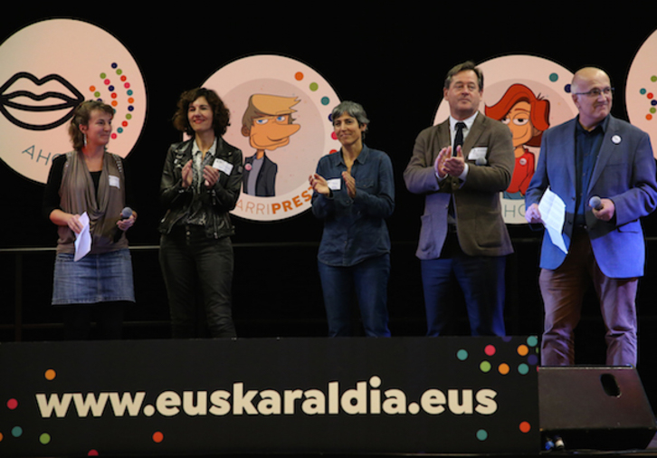 Acto inaugural del Euskaraldia, ayer, en Baiona. ©Bob EDME