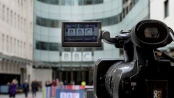 El documental 'The Princes and The Press' ha reactivado la guerra entre BBC y la Casa Windsor. (BBC)
