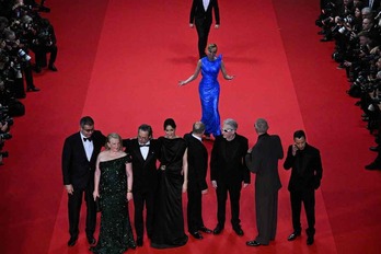 El equipo de la película de Cronenberg, en la alfombra roja de Cannes.